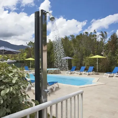 Maison Cosy Pres De Avec Piscine Сasa de vacaciones