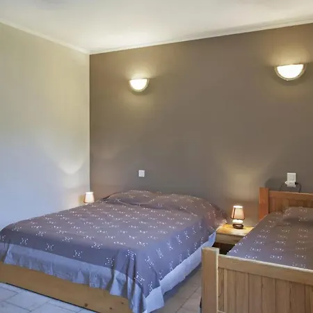 Maison Cosy Pres De Avec Piscine Holiday home Pietracorbara